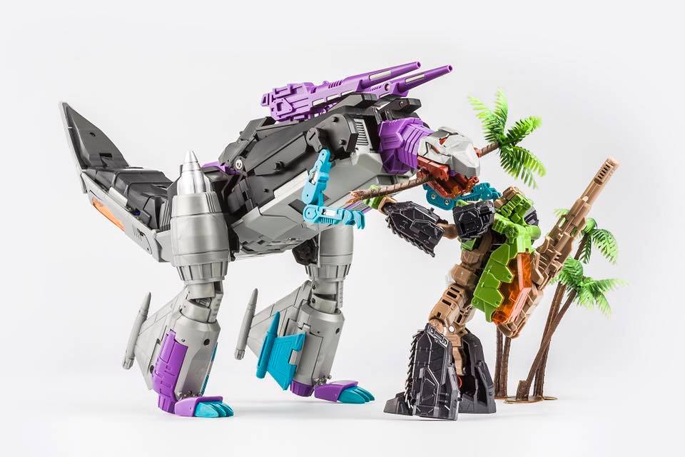 KFC Eavi Metal Phase Ten: A Kingzilla & Komodus Not